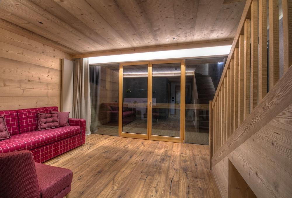 Dolomiti Lodge Alvera Cortina dʼAmpezzo Exteriér fotografie