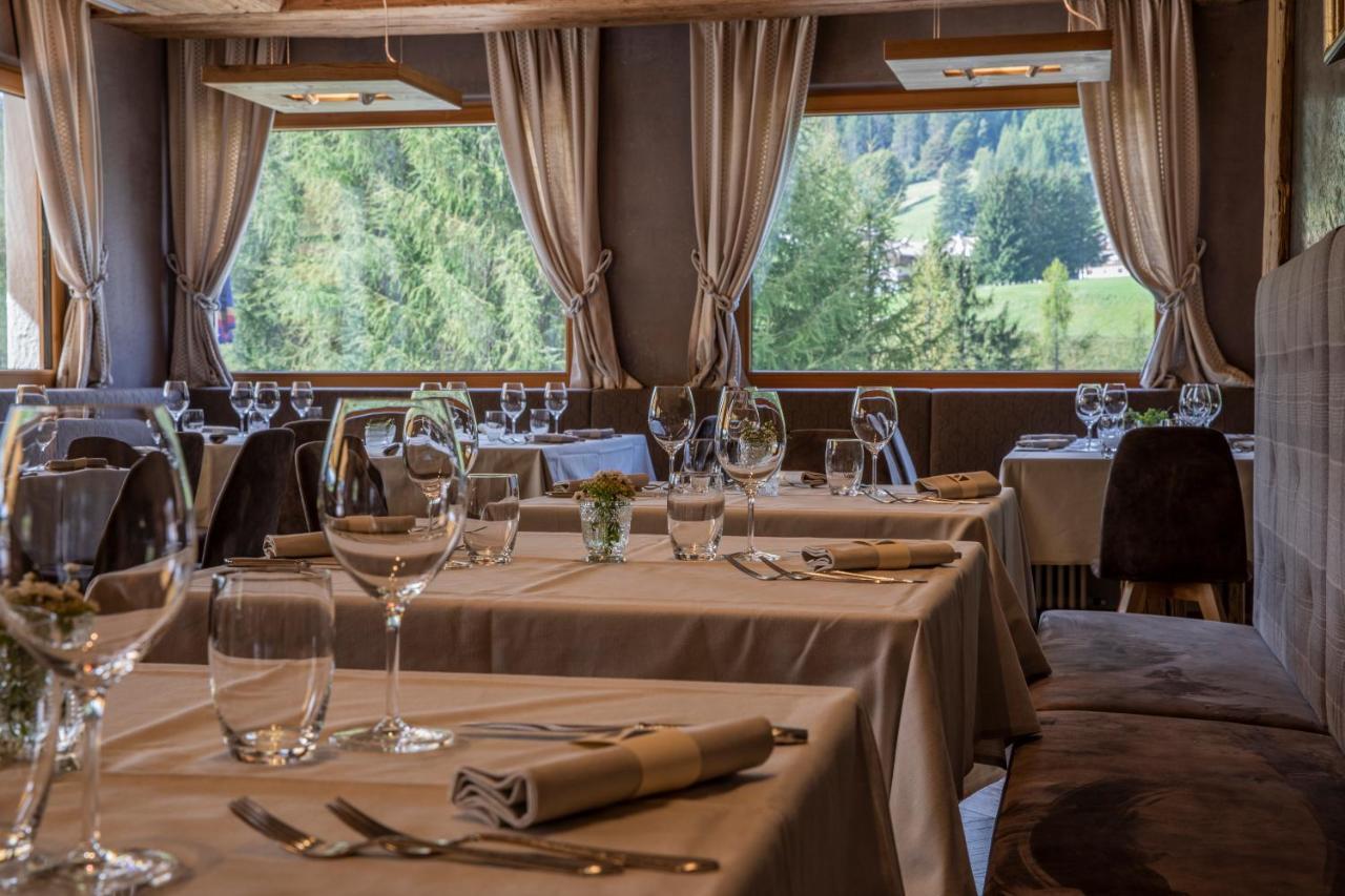 Dolomiti Lodge Alvera Cortina dʼAmpezzo Exteriér fotografie