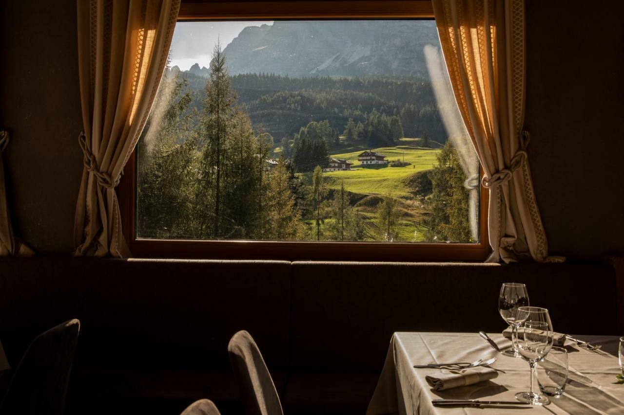 Dolomiti Lodge Alvera Cortina dʼAmpezzo Exteriér fotografie