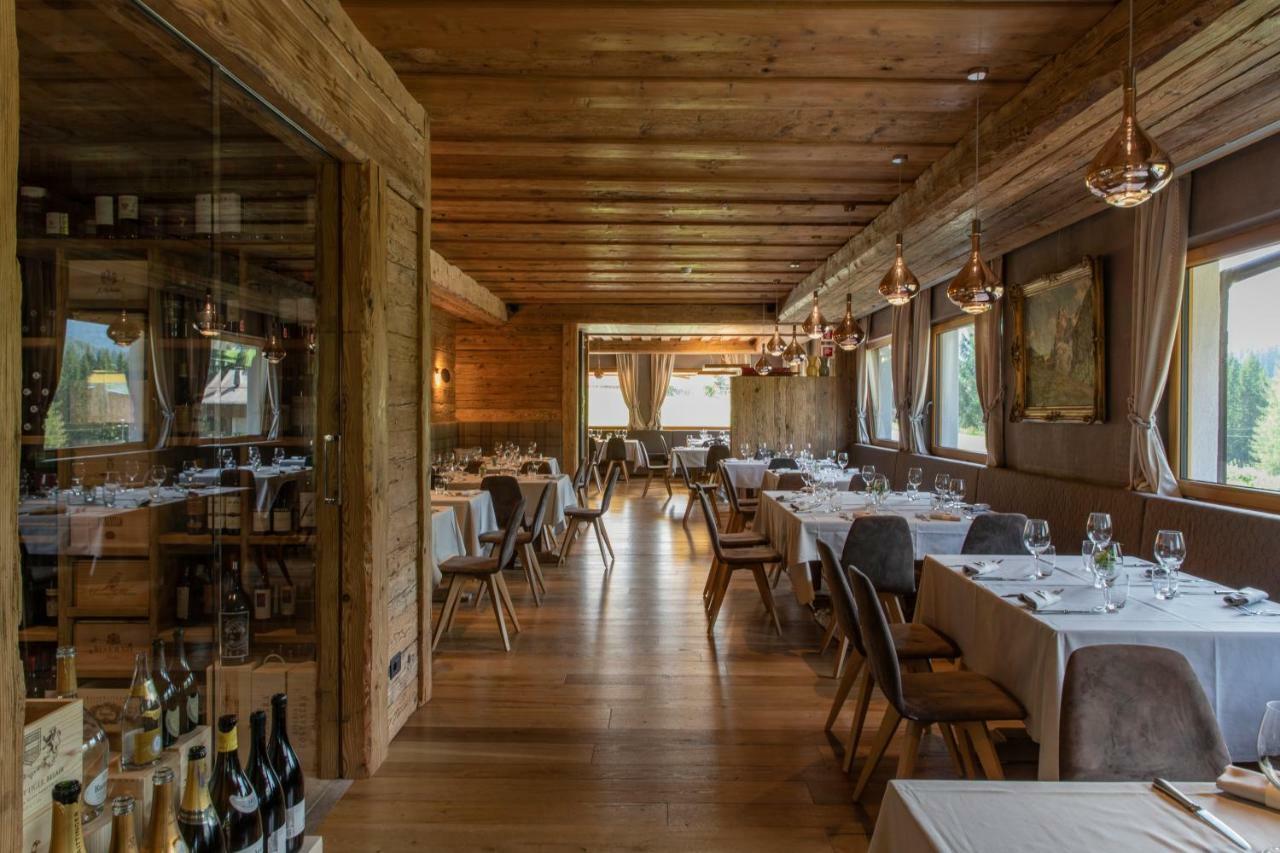 Dolomiti Lodge Alvera Cortina dʼAmpezzo Exteriér fotografie